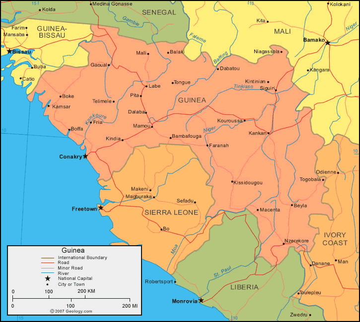Map of Guinea highlighting roads, rivers, and neighboring countries.
