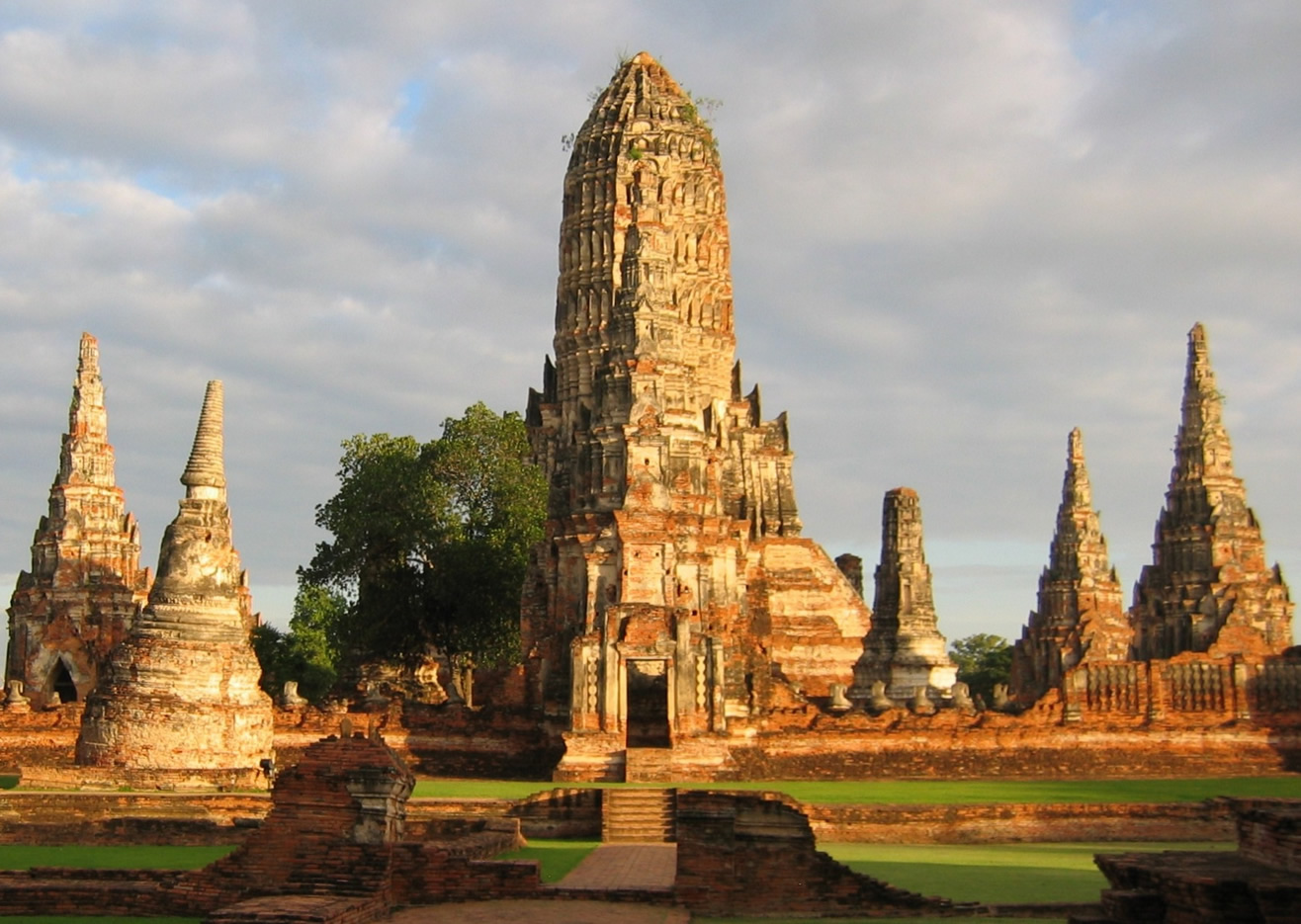 Wat Chaiwatthanaram At Ayutthaya Thailand