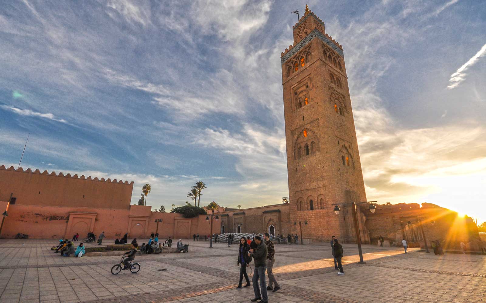 Marrakech Traveler's Guide 10 Can't Miss Attractions for Tourists