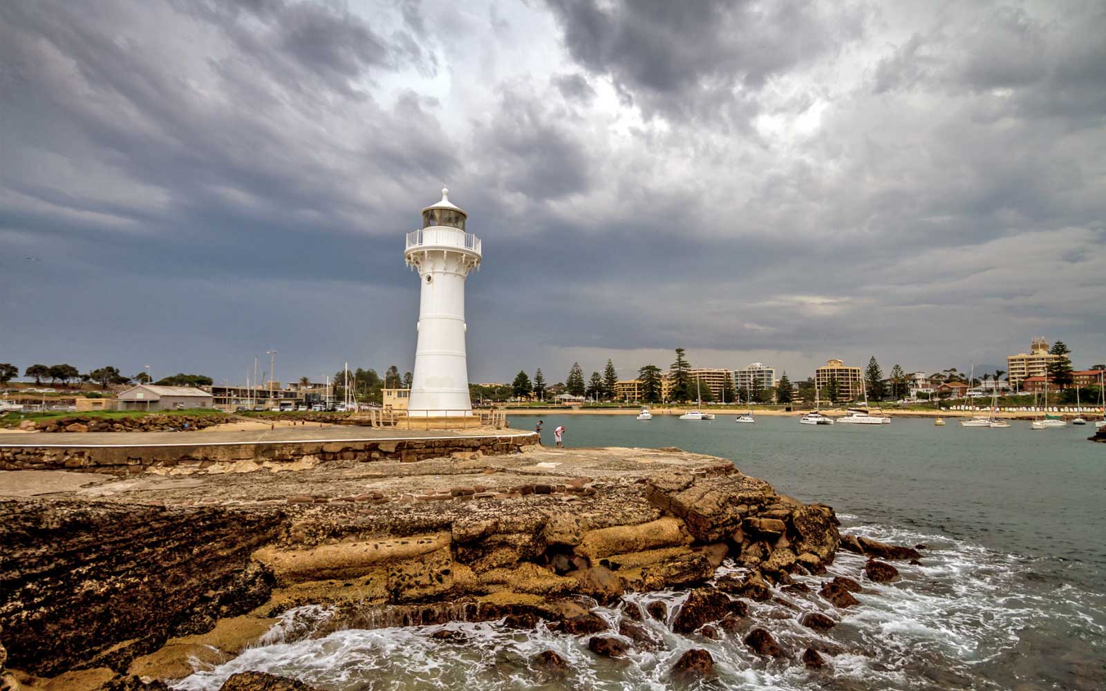 Wollongong City and Lighthouse