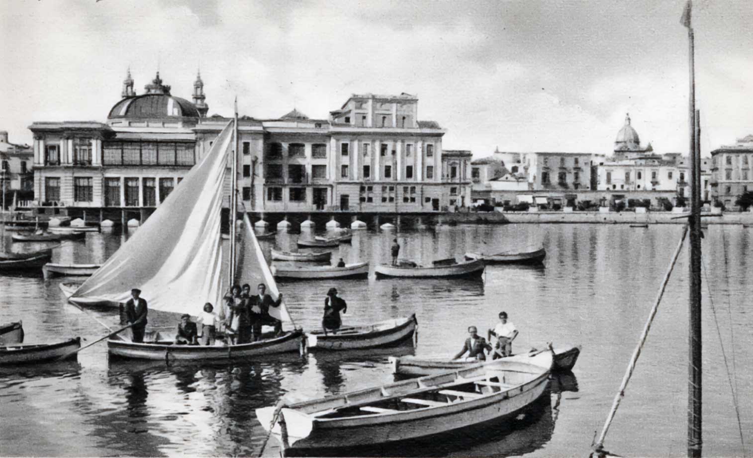 Bari City Old Photo