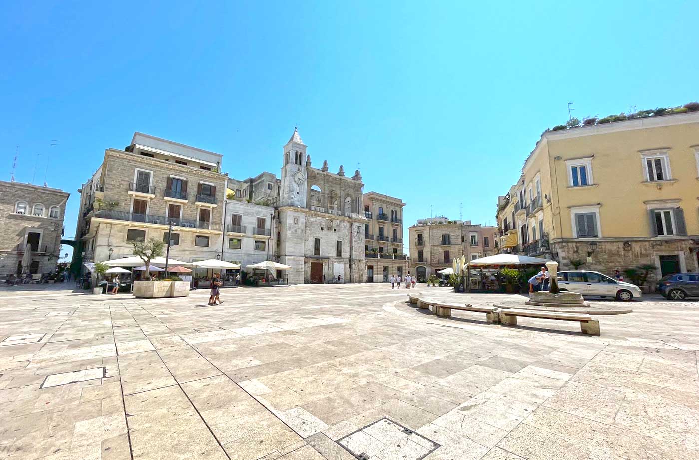 Bari Old Town Square
